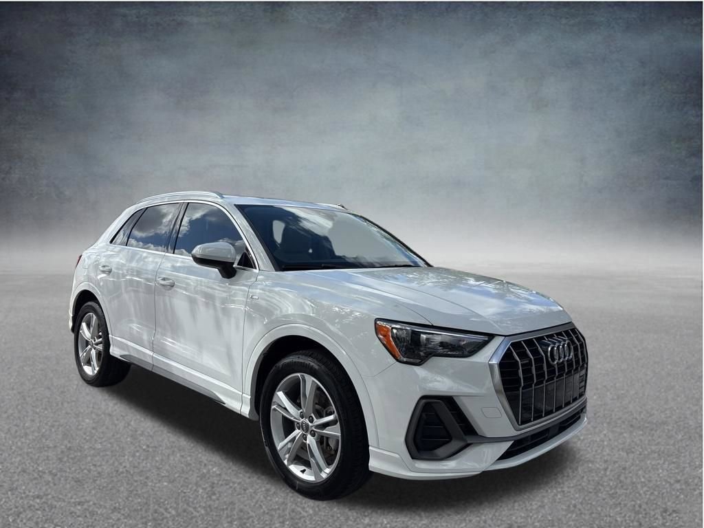 Used 2020 Audi Q3 2.0T Premium w/ Convenience Package image 7