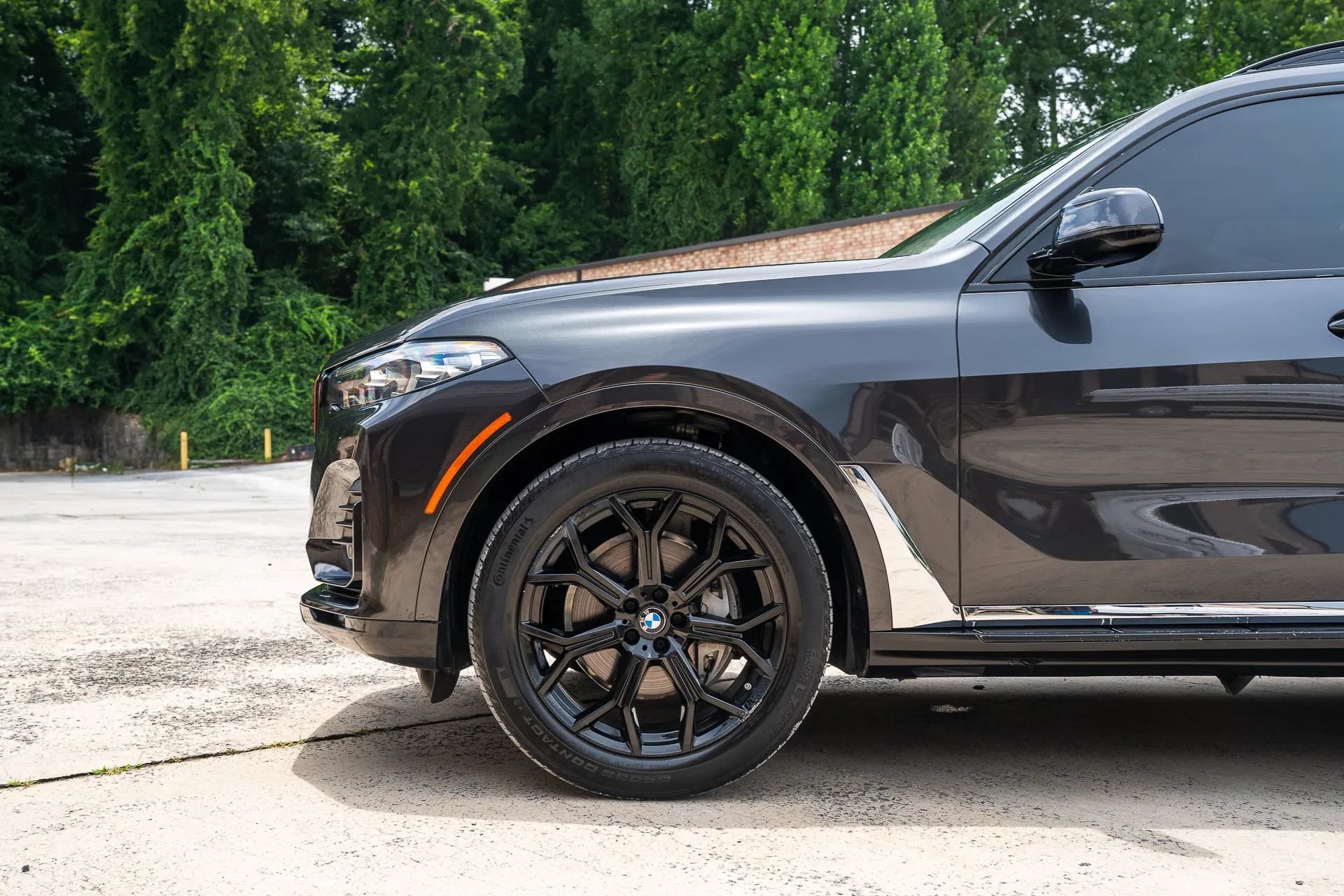 Used 2020 BMW X7 xDrive40i w/ Cold Weather Package AWD/4WD image 3