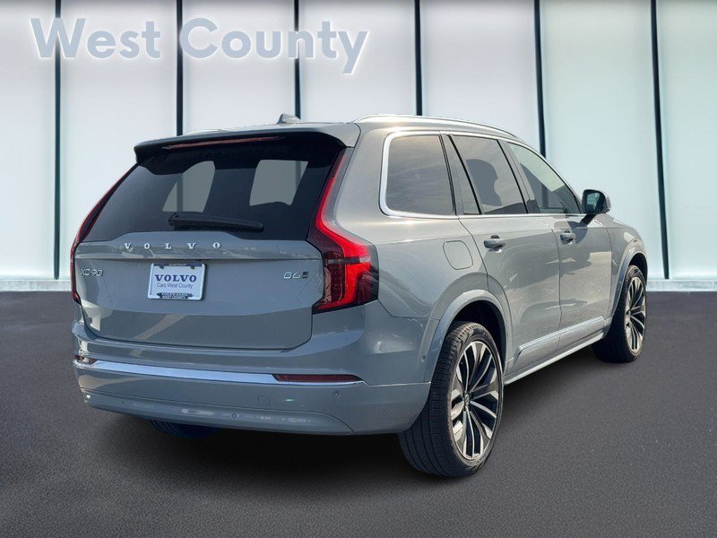 New 2026 Volvo XC90 B6 Plus w/ Protection Package Premier AWD/4WD image 3