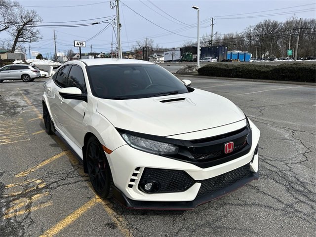Used 2018 Honda Civic Type R image 2