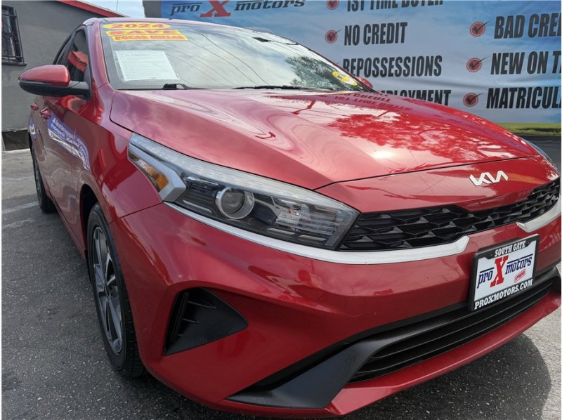 Used 2024 Kia Forte LXS w/ LXS Technology Package image 10