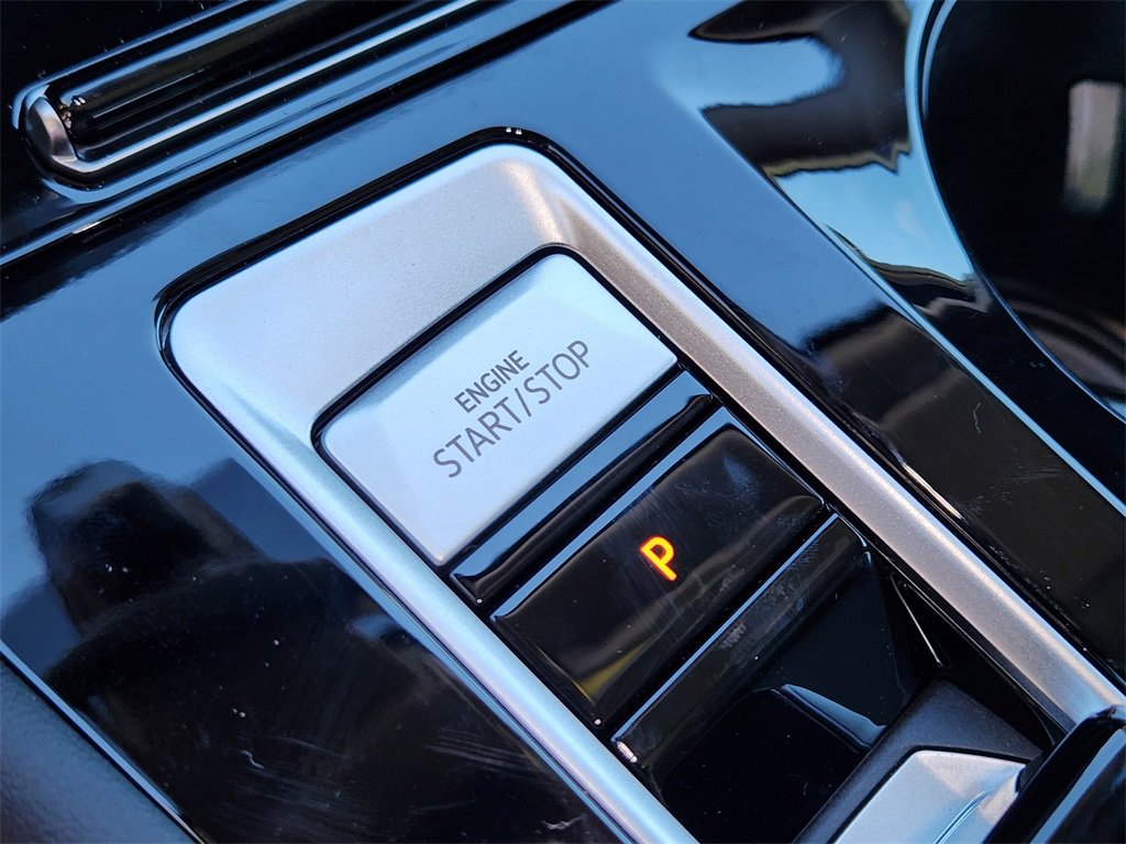 New 2026 Volkswagen Atlas SEL Premium R-Line image 23