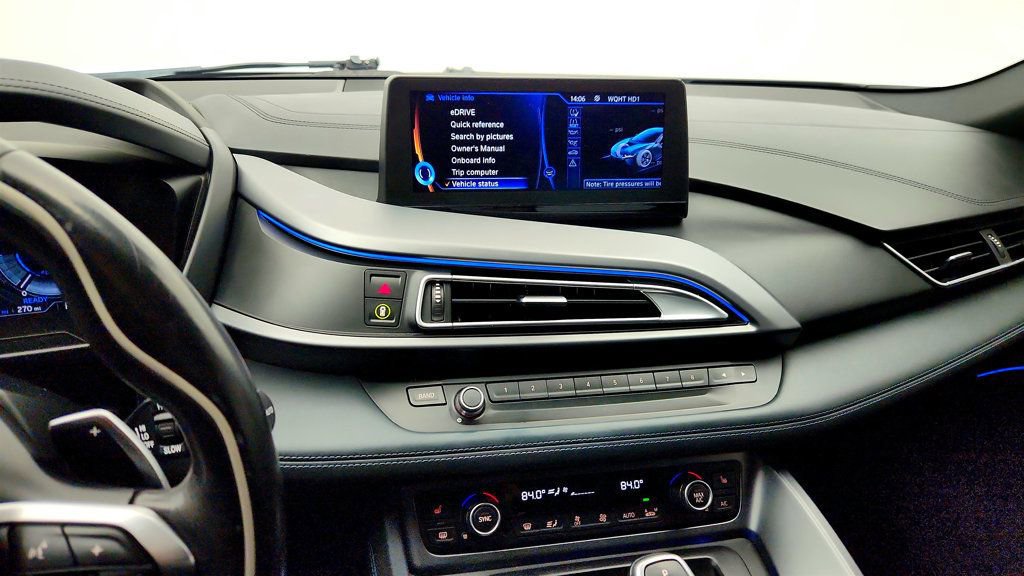 Used 2015 BMW i8 image 19