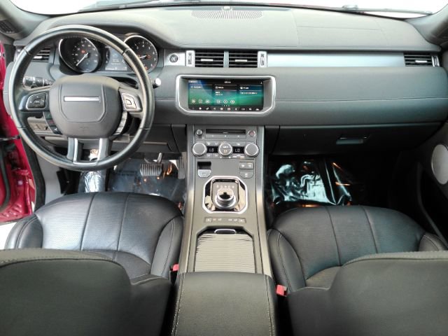 Used 2018 Land Rover Range Rover Evoque SE Dynamic AWD/4WD image 3