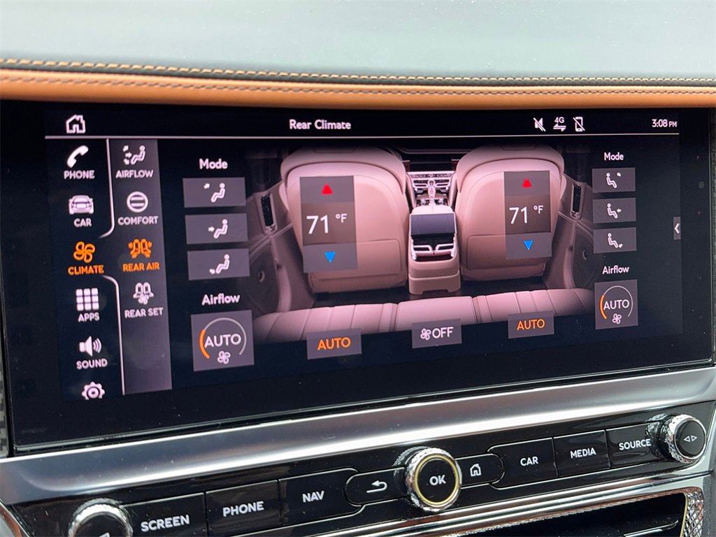 Used 2022 Bentley Flying Spur W12 image 27