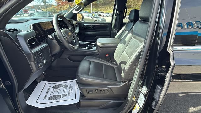 Used 2025 Chevrolet Tahoe LT image 14