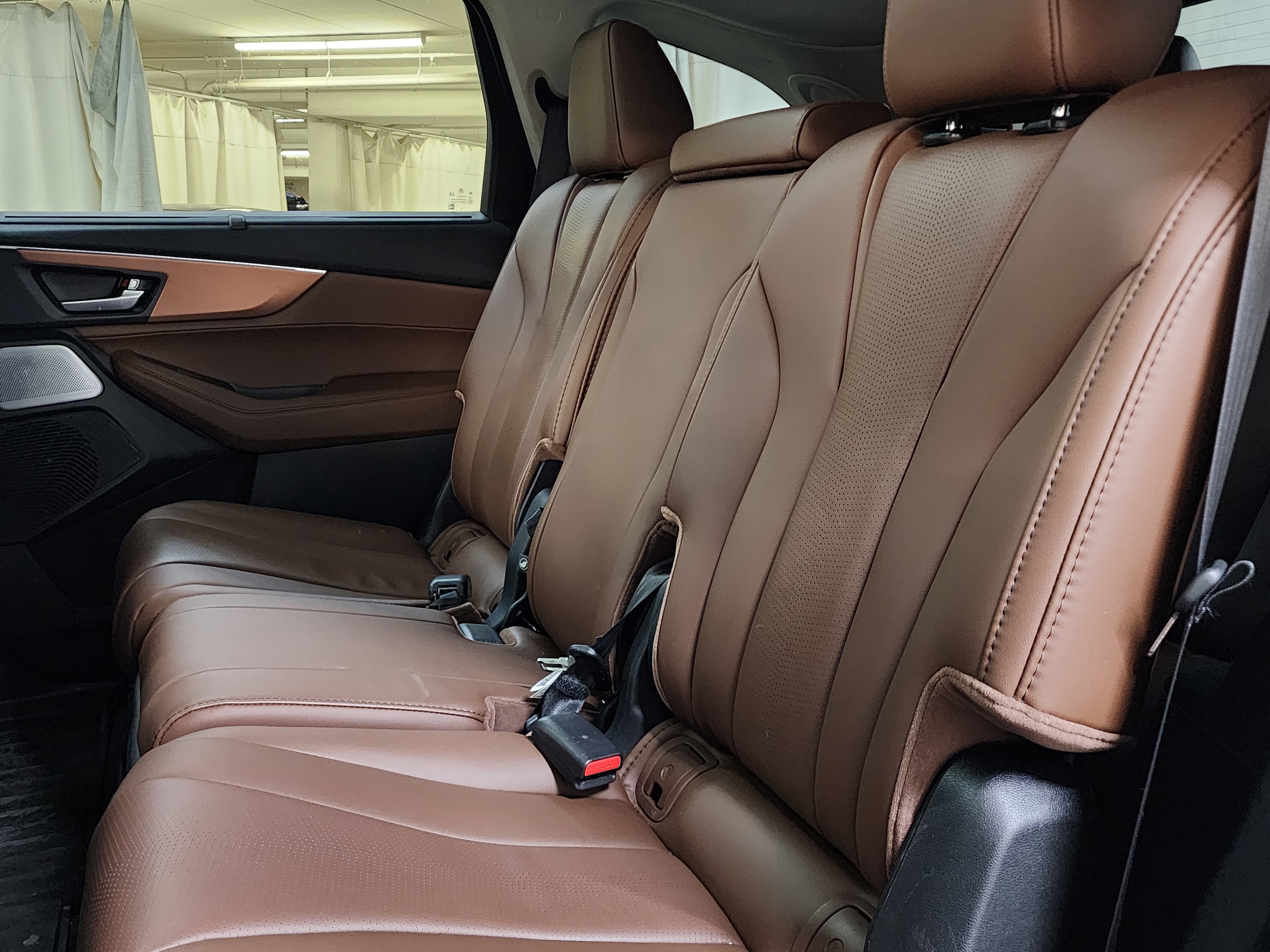 Certified 2025 Acura MDX SH-AWD w/ Technology Package image 15