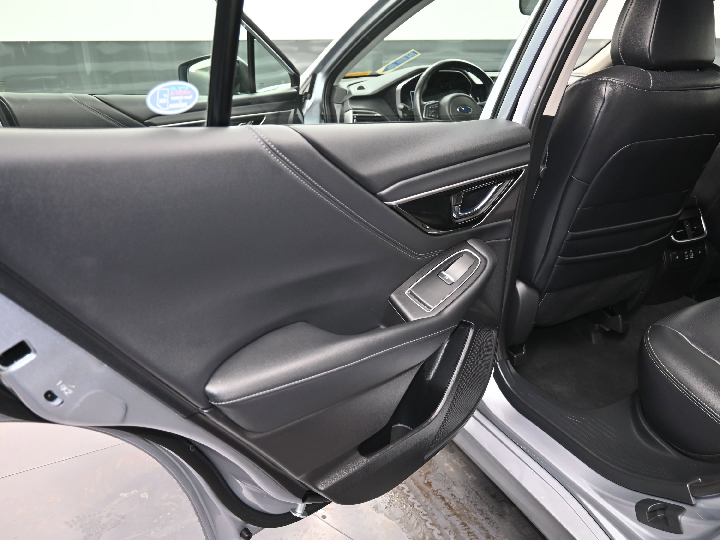 Used 2023 Subaru Legacy Limited image 19