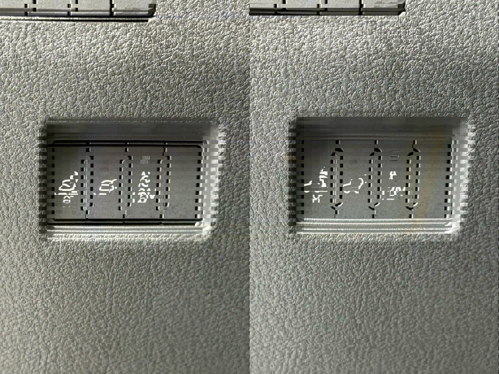 Used 2025 Lexus GX 550 w/ Accessory Package (2T) image 38