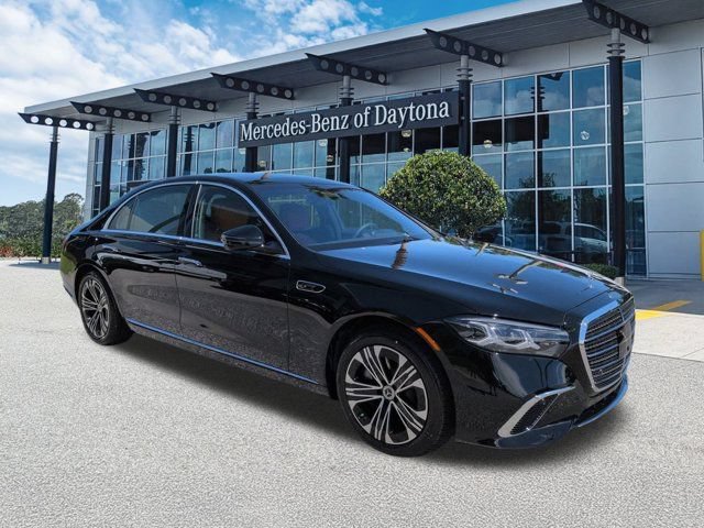 New 2027 Mercedes-Benz S 580 4MATIC Sedan image 2