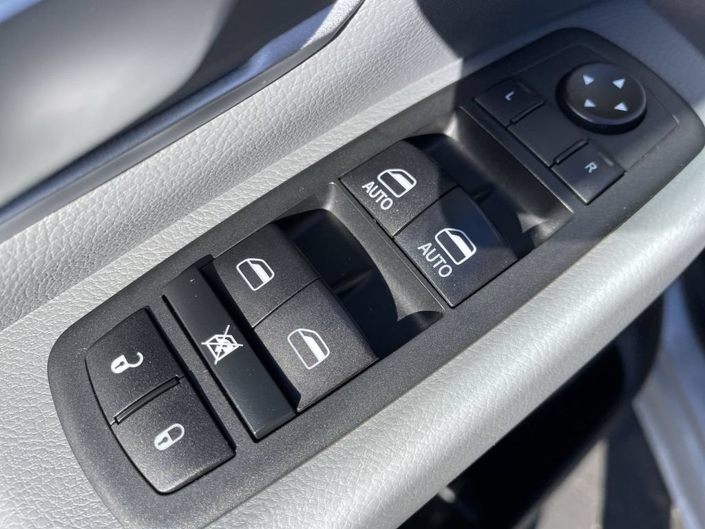 Used 2021 RAM 1500 Big Horn AWD/4WD image 13