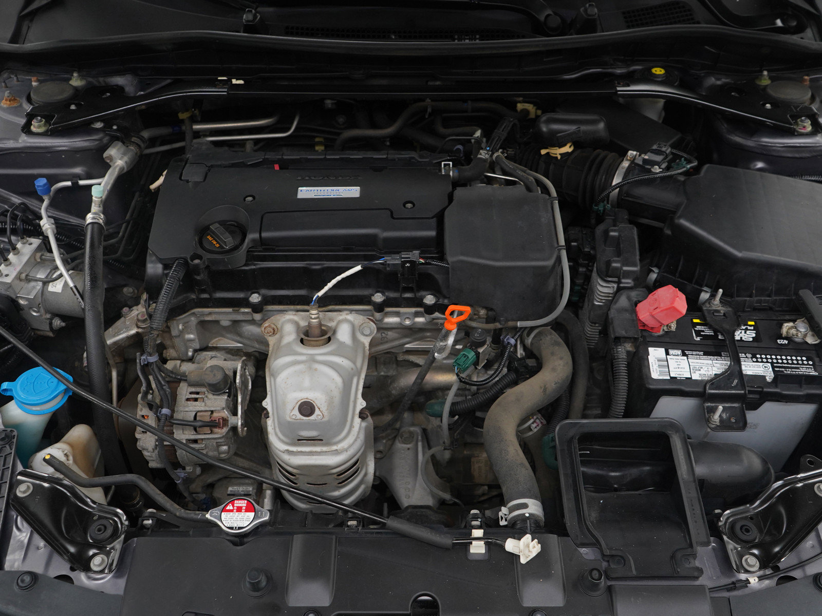 Used 2016 Honda Accord EX image 32