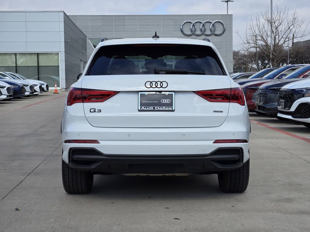 Certified 2025 Audi Q3 2.0T Premium Plus w/ Premium Plus Package image 9