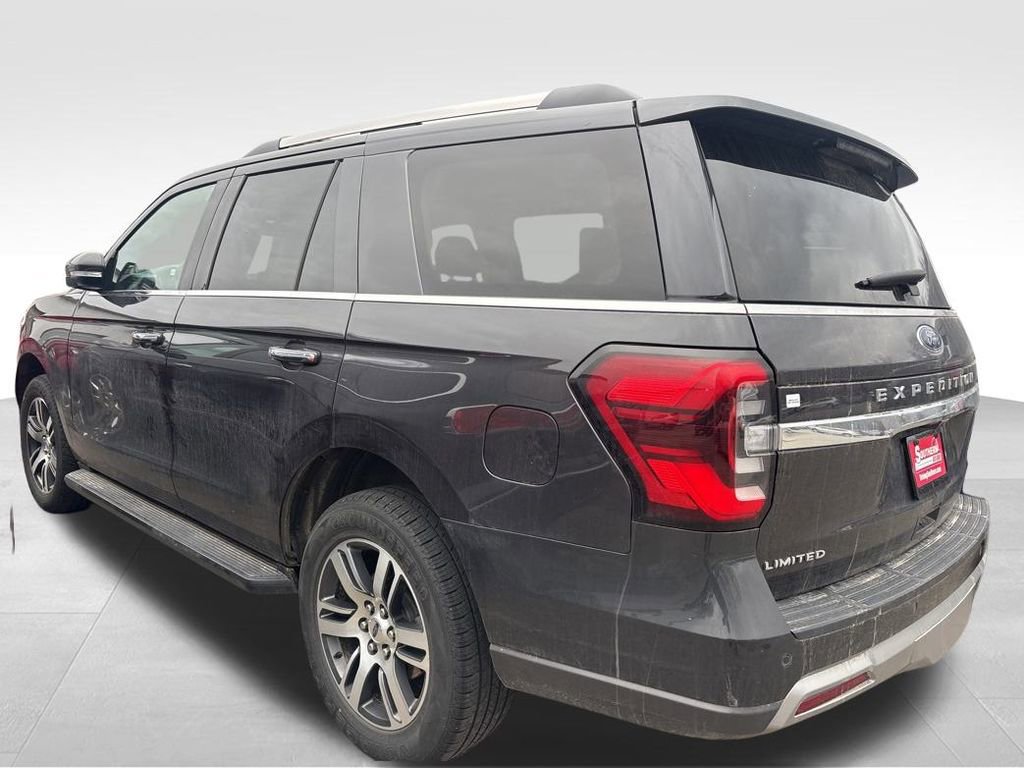 Used 2024 Ford Expedition Limited image 7