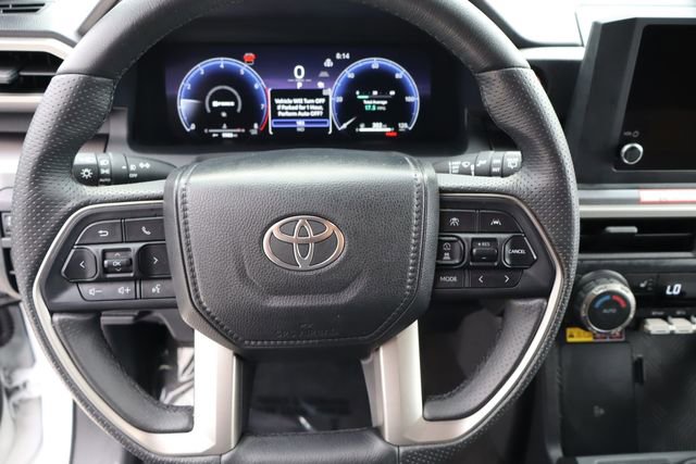 Used 2025 Toyota 4Runner TRD Off-Road image 27