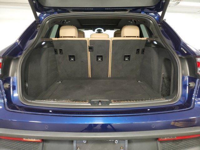 Used 2023 Porsche Macan AWD/4WD image 21
