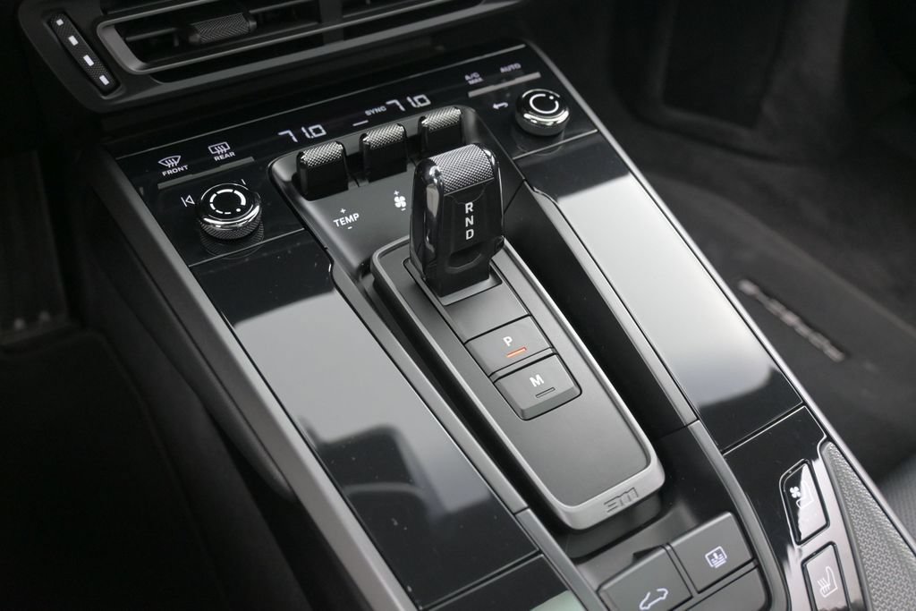 Certified 2020 Porsche 911 Carrera RWD image 21