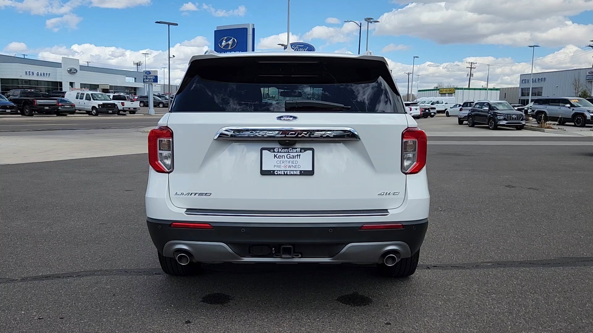 Used 2023 Ford Explorer Limited w/ Limited Technology Package image 21