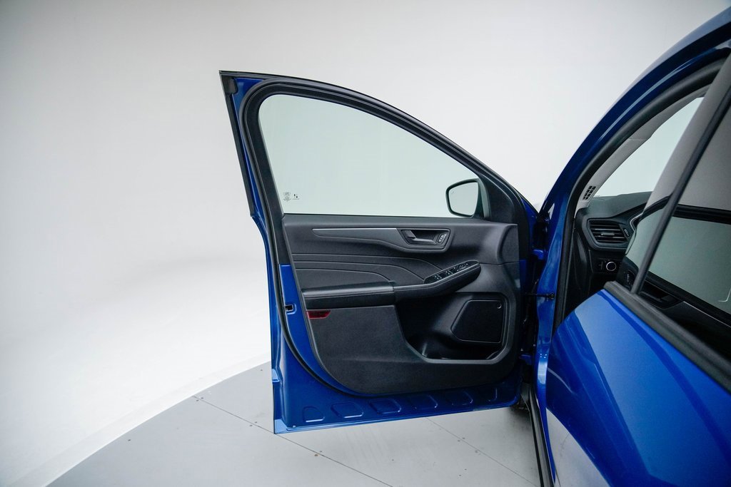 Used 2023 Ford Escape Active image 22