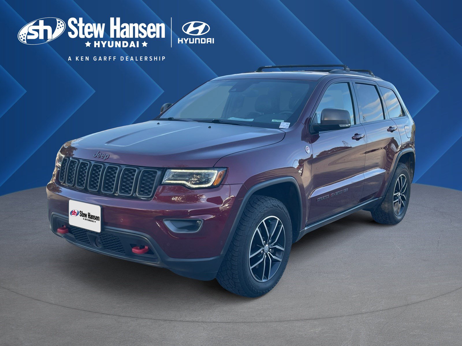 Used 2018 Jeep Grand Cherokee Trailhawk w/ Trailhawk Luxury Group