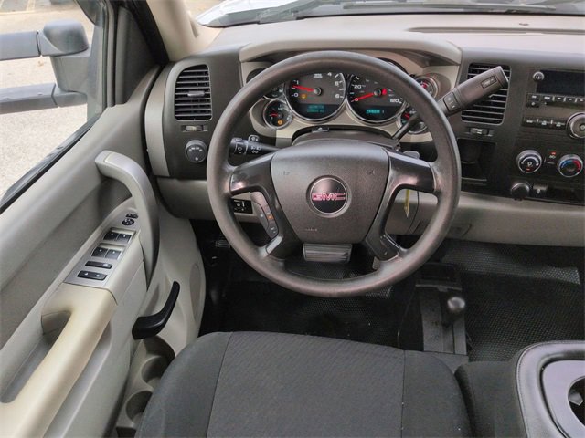 Used 2014 GMC Sierra 2500 W/T w/ Snow Plow Prep Package image 15