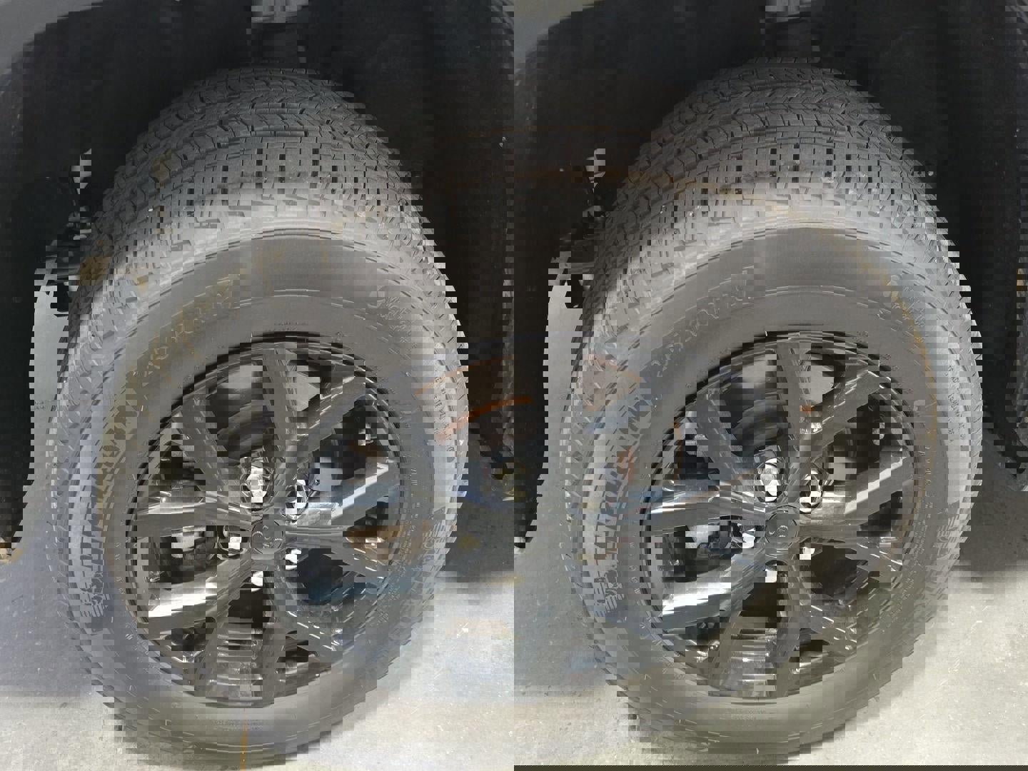 Used 2024 Jeep Grand Cherokee Altitude image 25