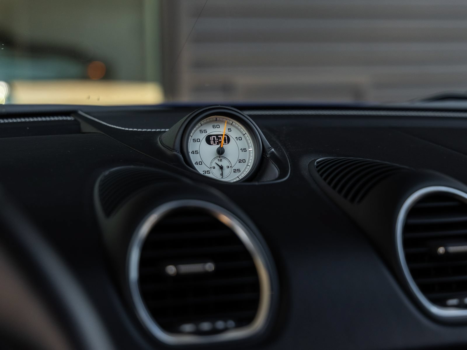 Certified 2020 Porsche 718 Cayman GT4 RWD image 39