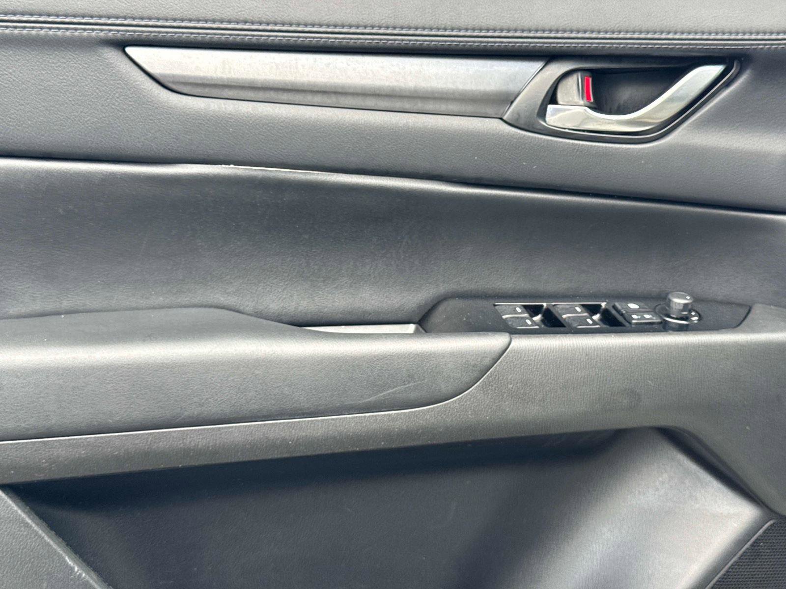 Used 2018 MAZDA CX-5 Touring FWD image 17