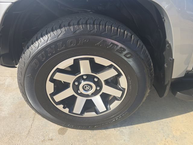 Used 2024 Toyota 4Runner TRD Off-Road image 22