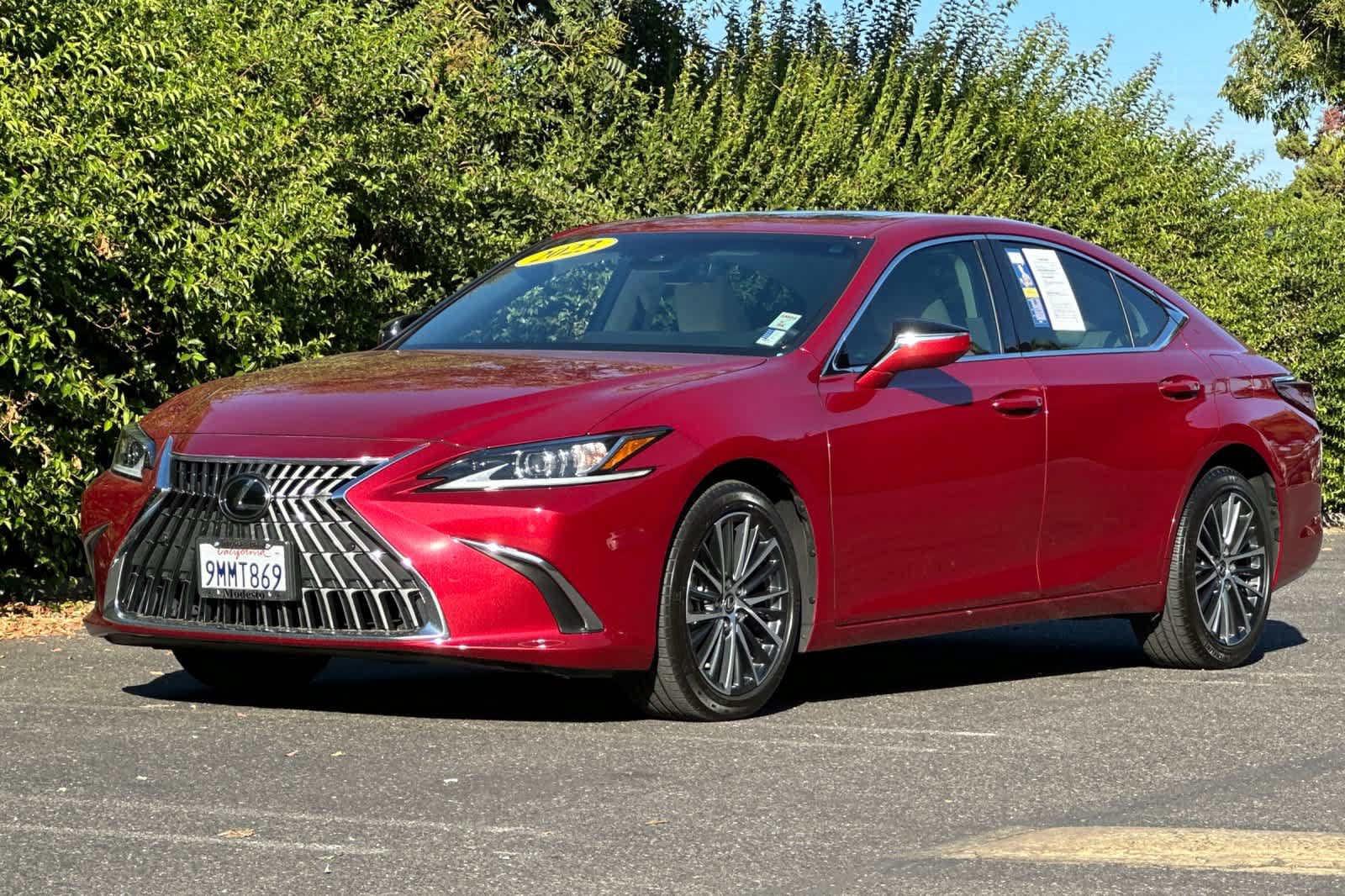 Used 2023 Lexus ES 250 w/ Premium Package AWD/4WD image 7