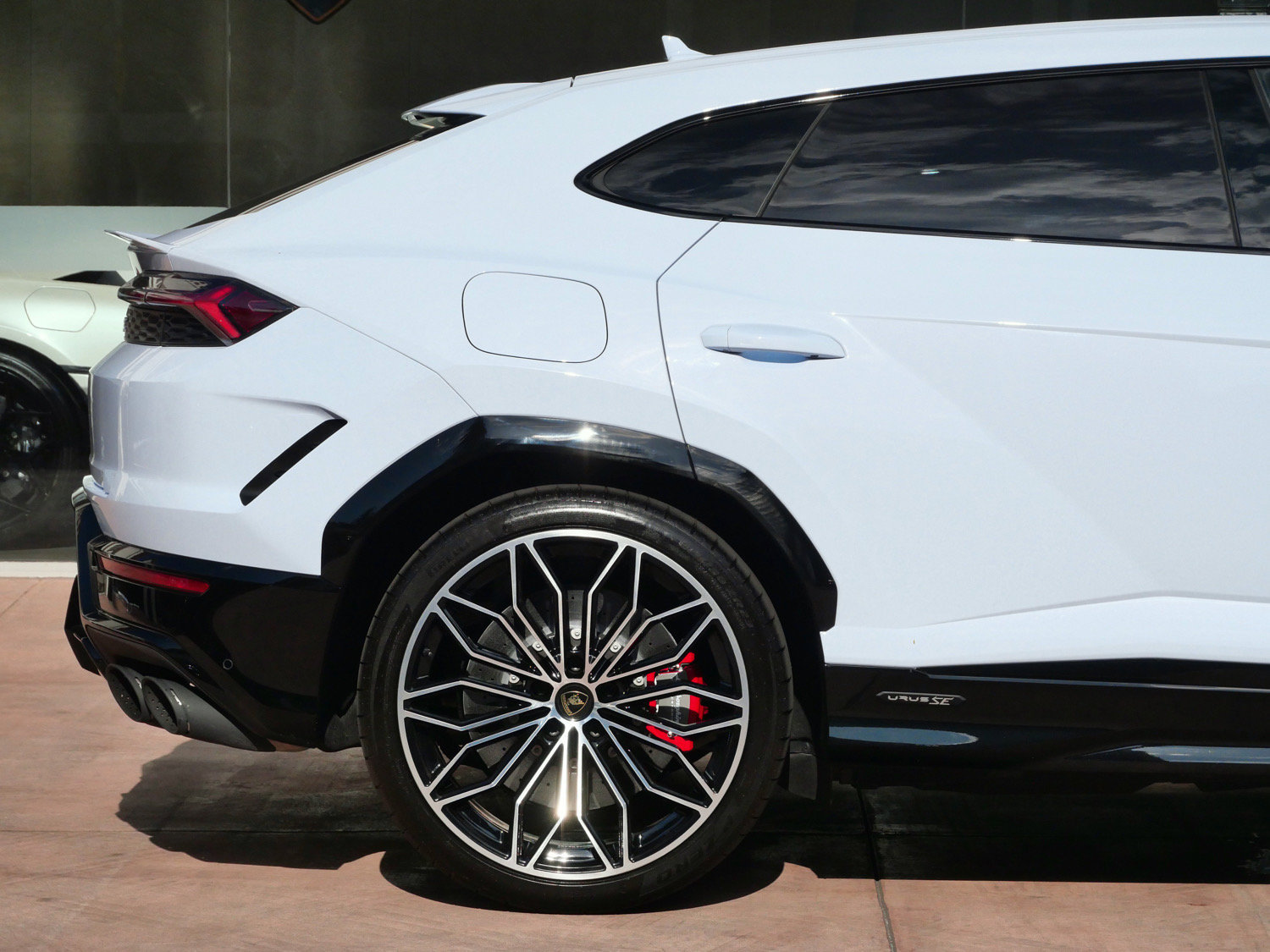 Used 2026 Lamborghini Urus Performante AWD/4WD image 13