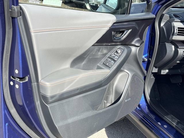 New 2026 Subaru Crosstrek 2.5i Limited w/ Crosstrek Mirror Package image 11