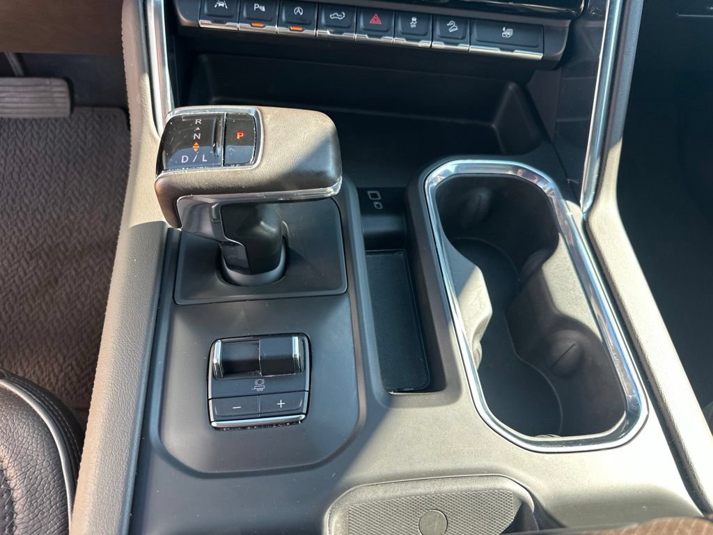 Used 2024 GMC Sierra 1500 Denali w/ Technology Package AWD/4WD image 34
