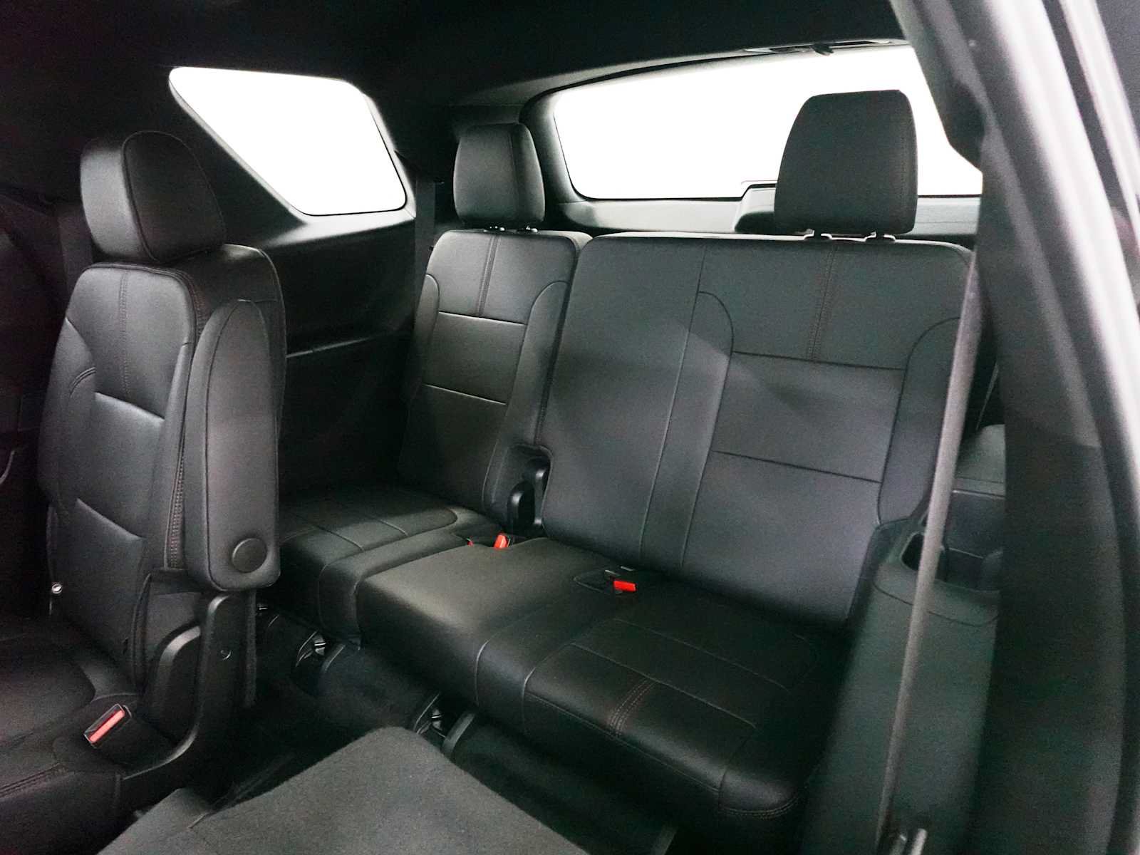 Used 2023 Chevrolet Traverse RS AWD/4WD image 31