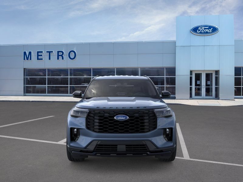 New 2026 Ford Explorer ST-Line w/ ST-Line Street Pack AWD/4WD image 7