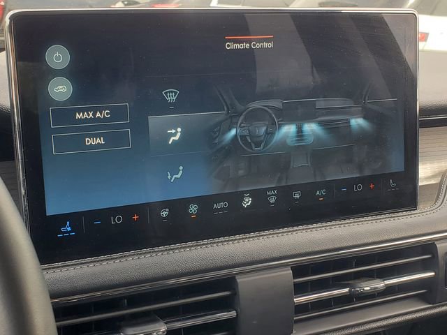 Certified 2024 Lincoln Corsair AWD w/ Equipment Group 101A image 20