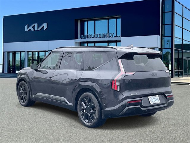 New 2026 Kia EV9 Land w/ Nightfall Edition Package image 4