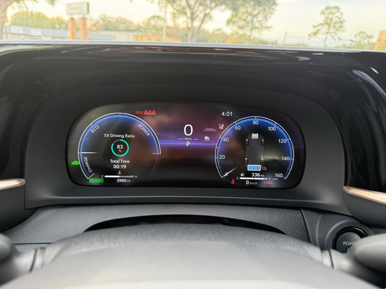 Used 2025 Toyota Crown XLE AWD/4WD image 26