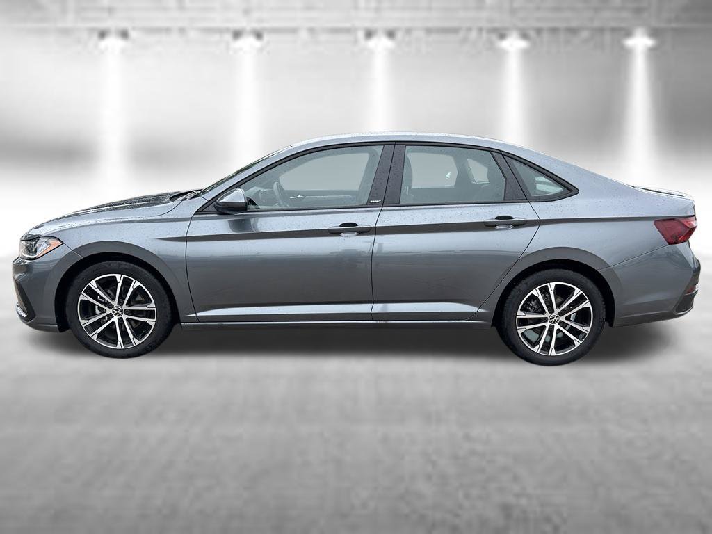 Used 2026 Volkswagen Jetta Sport FWD image 3