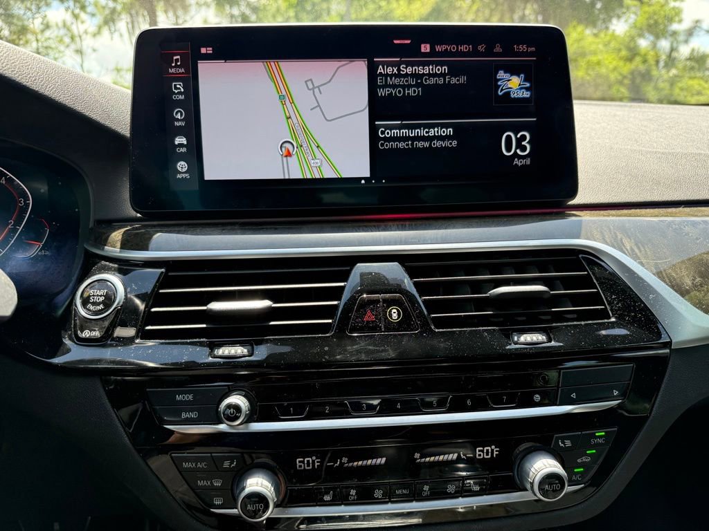 Used 2022 BMW 530i w/ M Sport Package image 28