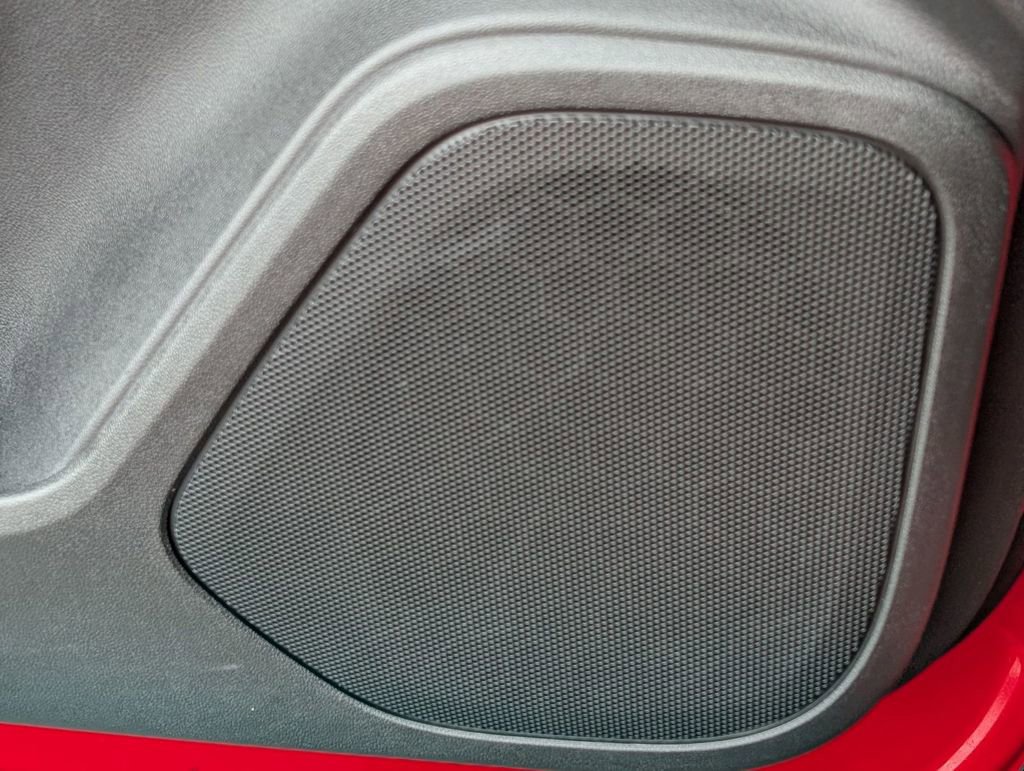 Used 2023 Chevrolet Blazer LT image 23