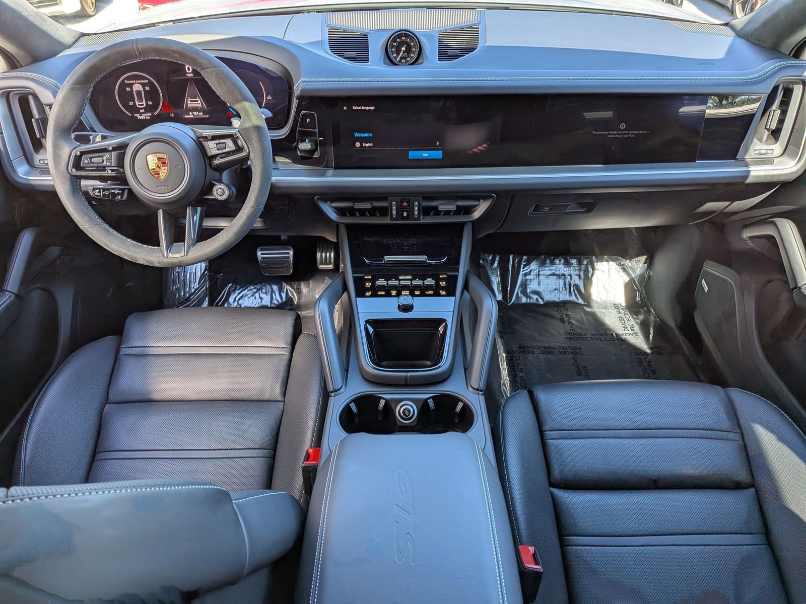 Certified 2025 Porsche Cayenne GTS image 23