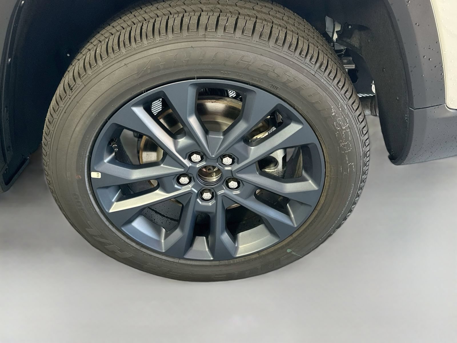 New 2026 Jeep Grand Cherokee L Limited AWD/4WD image 32