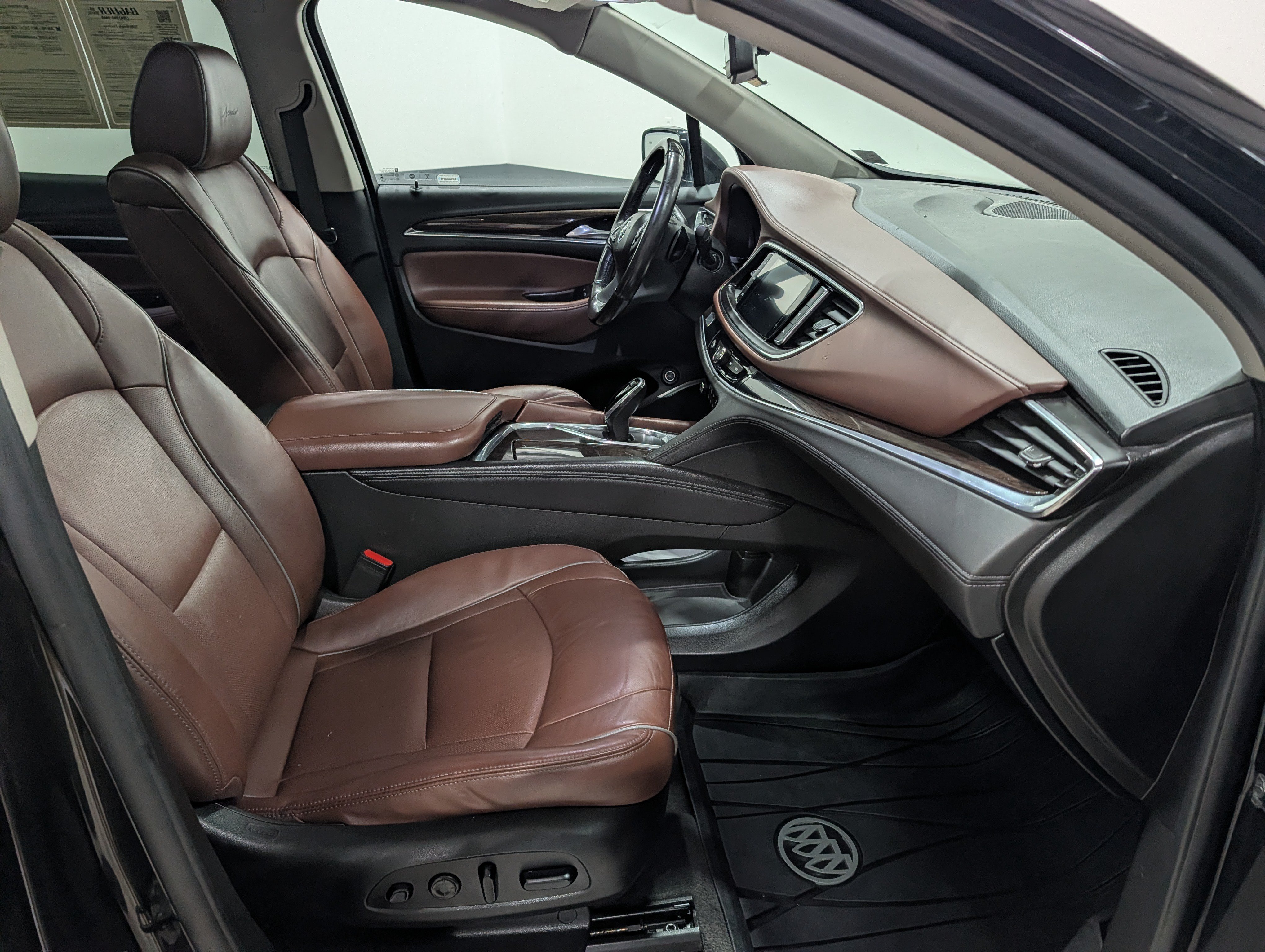 Used 2020 Buick Enclave Avenir w/ Trailering Package, 5000 lbs. AWD/4WD image 19