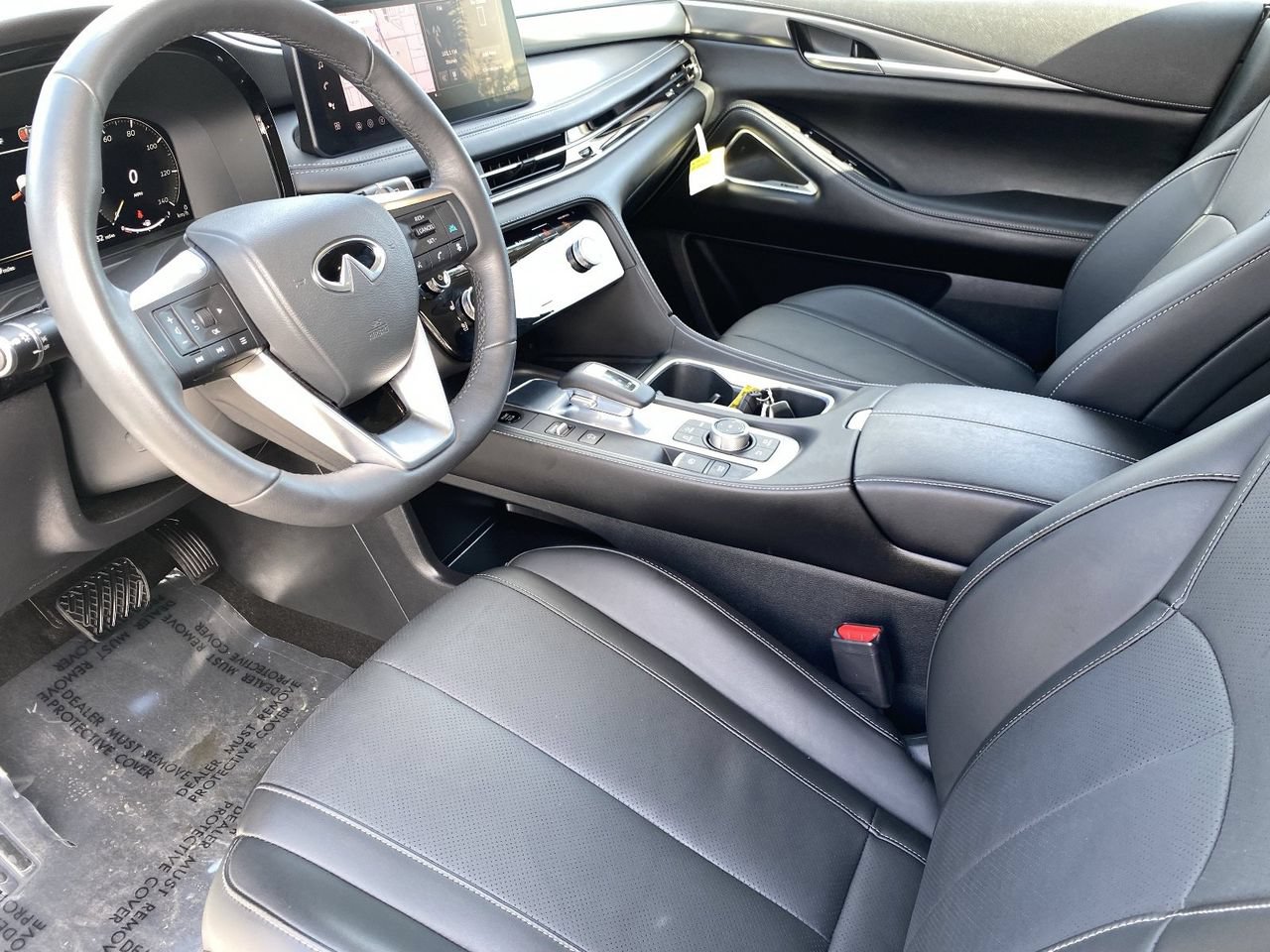 Certified 2026 INFINITI QX60 Luxe w/ Cargo Package FWD image 30