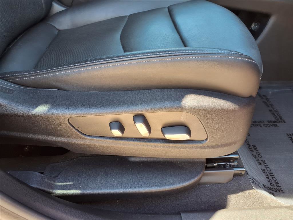 Used 2020 Cadillac XT6 Premium Luxury FWD image 10