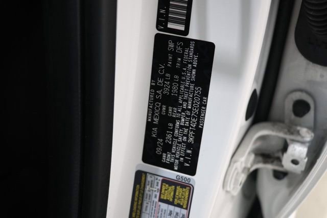 Used 2025 Kia K4 LXS image 68