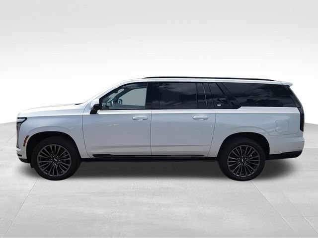 Used 2025 Cadillac Escalade ESV Sport Platinum AWD/4WD image 5