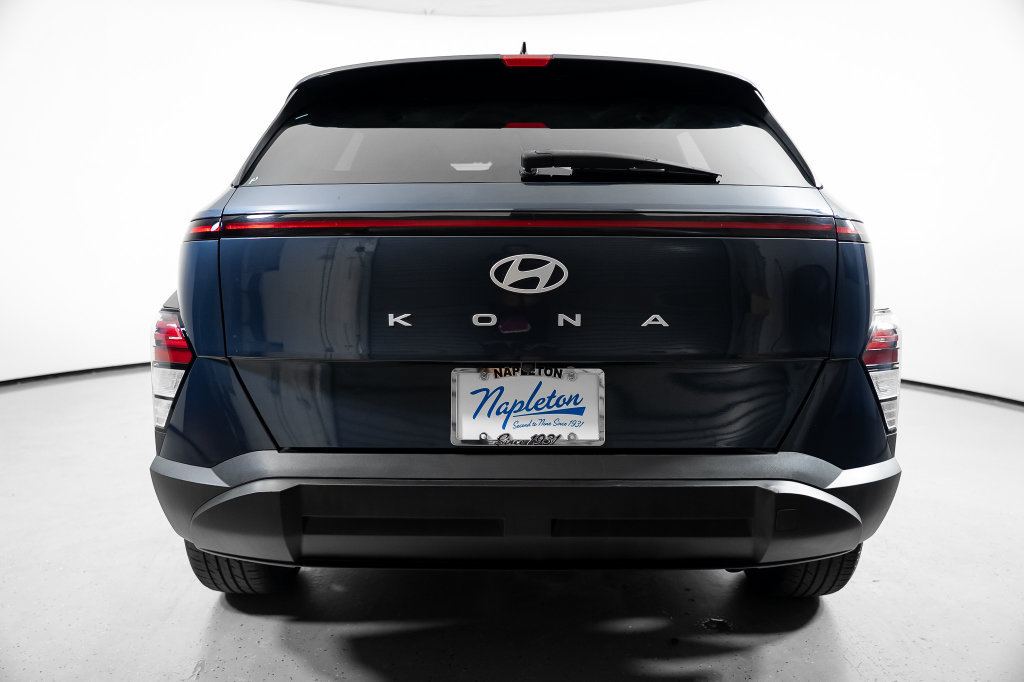 Certified 2025 Hyundai Kona SEL FWD image 11