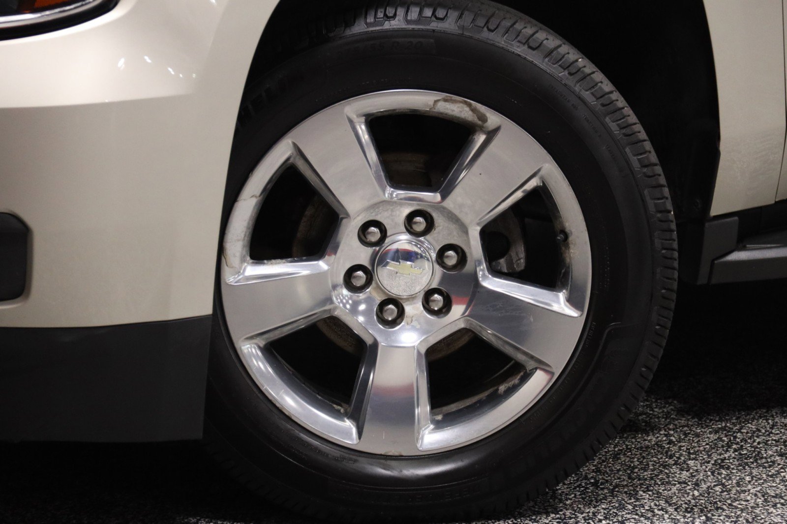 Used 2017 Chevrolet Suburban LT AWD/4WD image 21